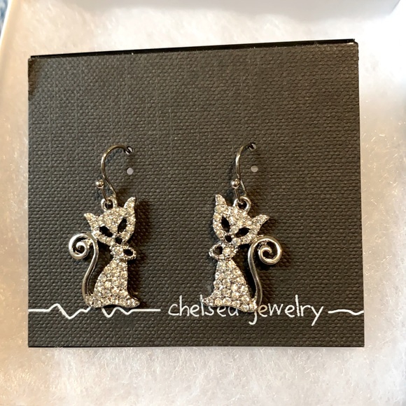 Cat Earrings - Picture 1 of 1